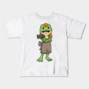 Frog as Hairdresser with Hairdryer Kids T-Shirt